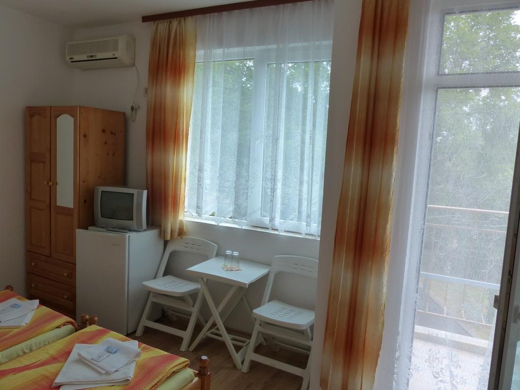 Sunhouse Rooms Tsarevo Exterior photo