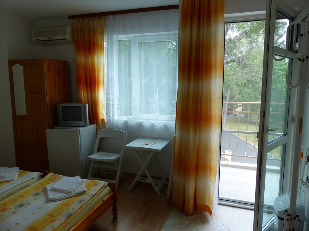 Sunhouse Rooms Tsarevo Exterior photo