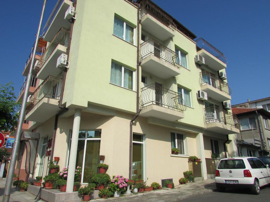 Sunhouse Rooms Tsarevo Exterior photo